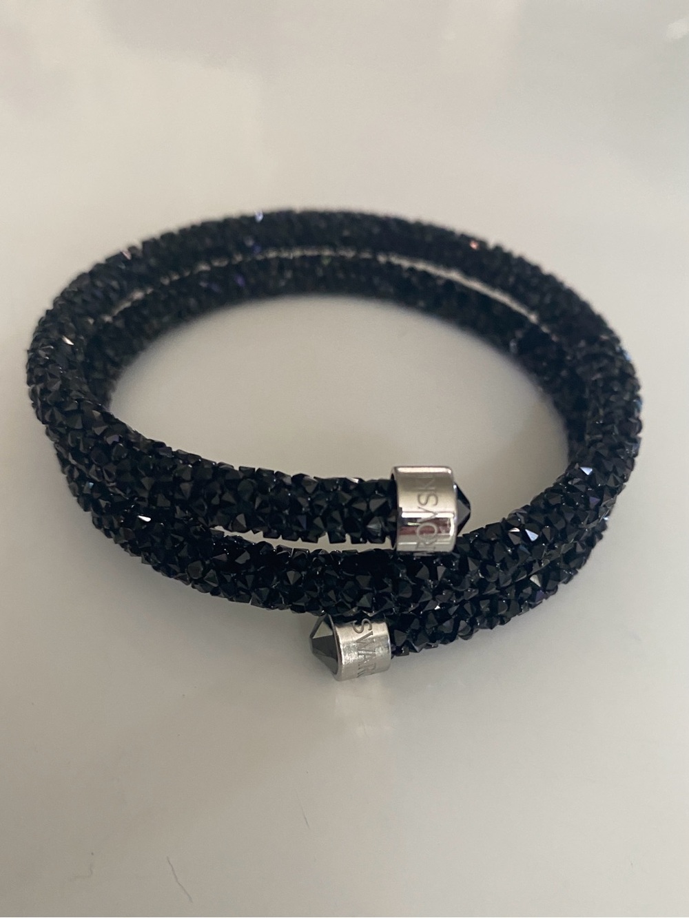😍Swarovski Black Crystaldust Double Wrap Bracelet with Silver Caps